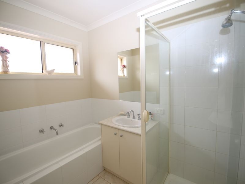 12 Lakeside Drive Chesney Vale, Benalla VIC 3672