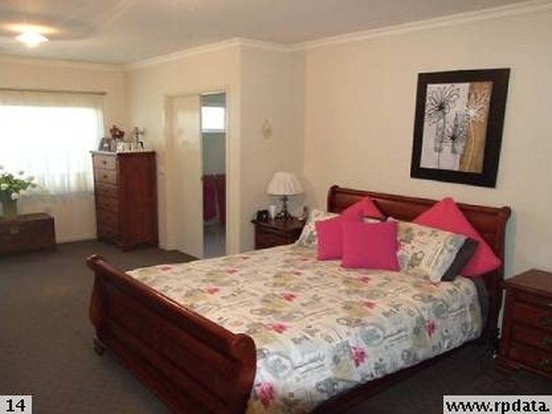 10 McNulty Drive, Benalla VIC 3672