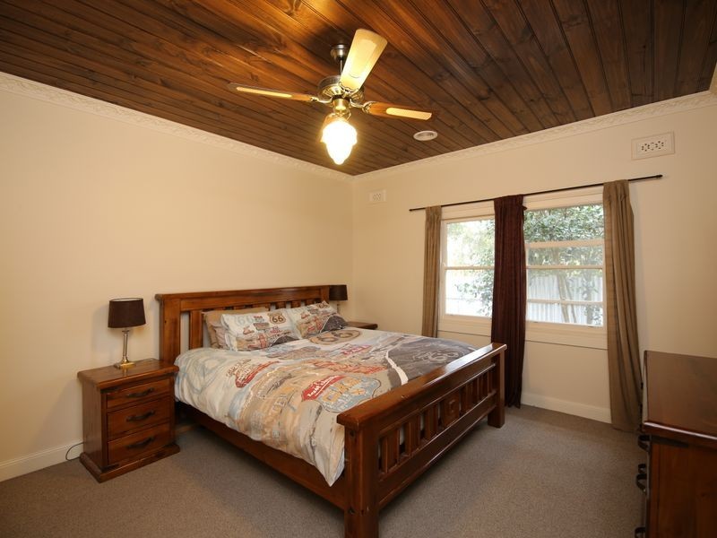 6 Gordon Street, Benalla VIC 3672