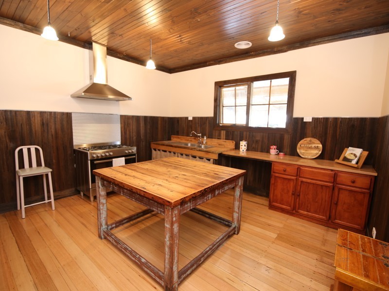 6 Gordon Street, Benalla VIC 3672