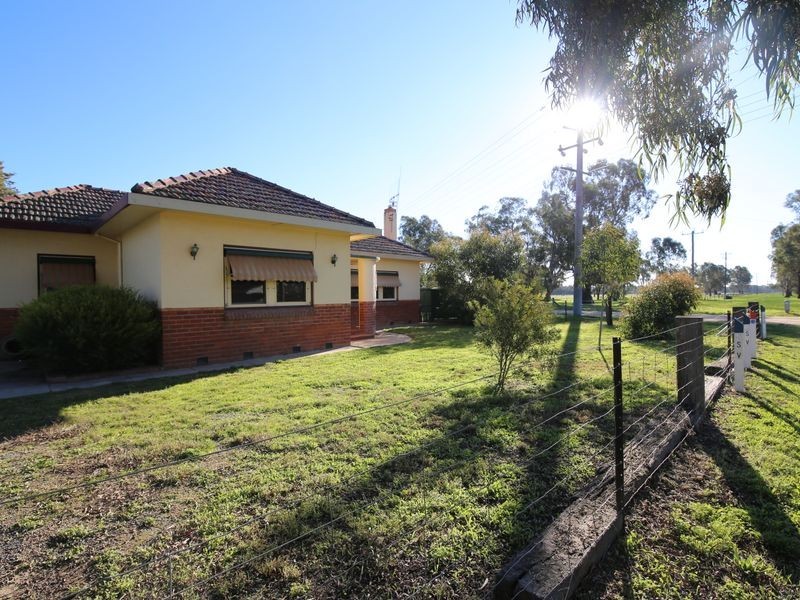 37 Commercial Road, Benalla VIC 3672