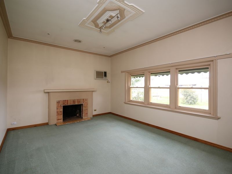 37 Commercial Road, Benalla VIC 3672