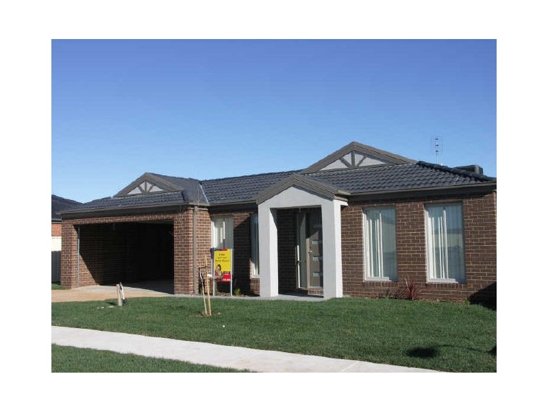 8 Schulz Street, Benalla VIC 3672