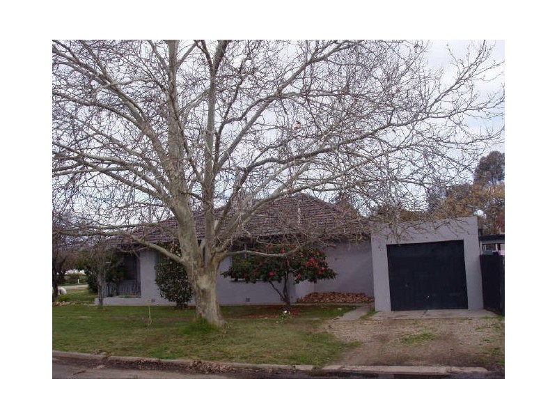 24 Margaret Street, Benalla VIC 3672