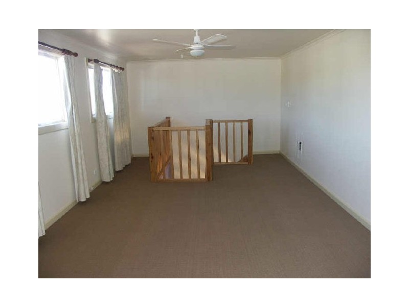 18 Georgesay Court, Benalla VIC 3672