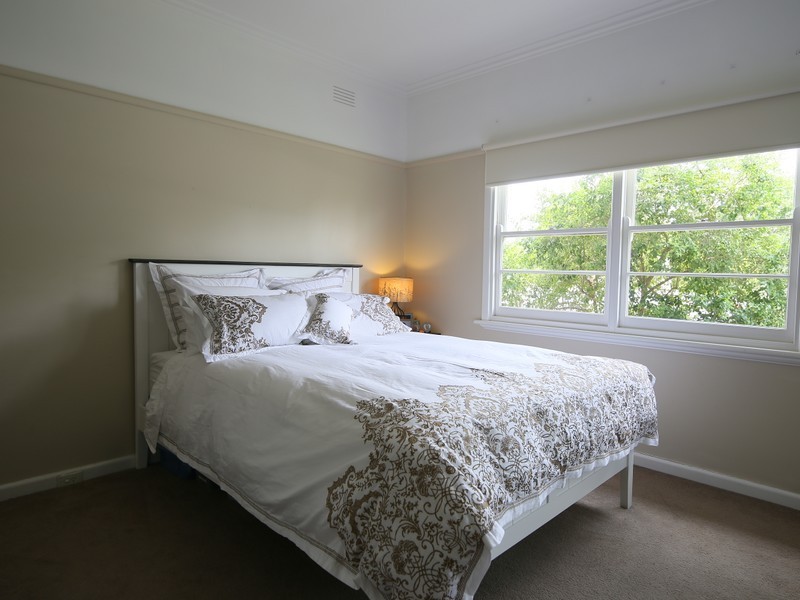 87 Mackellar St., Benalla VIC 3672