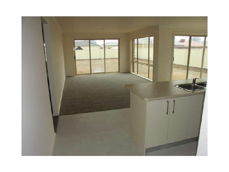 14 Schulz Street, Benalla VIC 3672