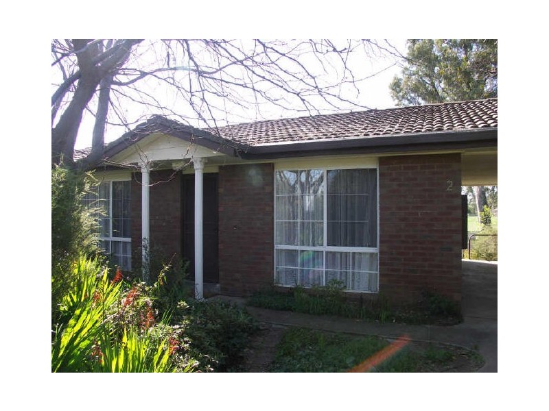 2/9 Rose Court, Benalla VIC 3672