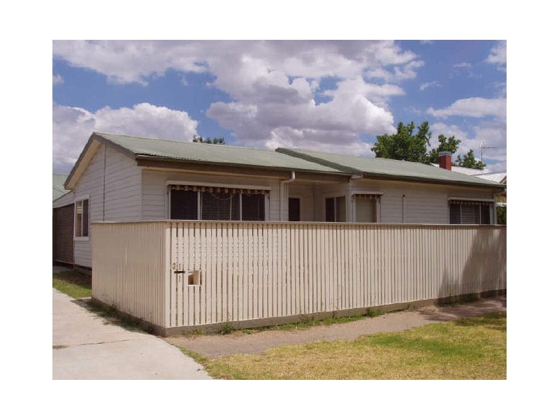 1/31 Wedge Street, Benalla VIC 3672