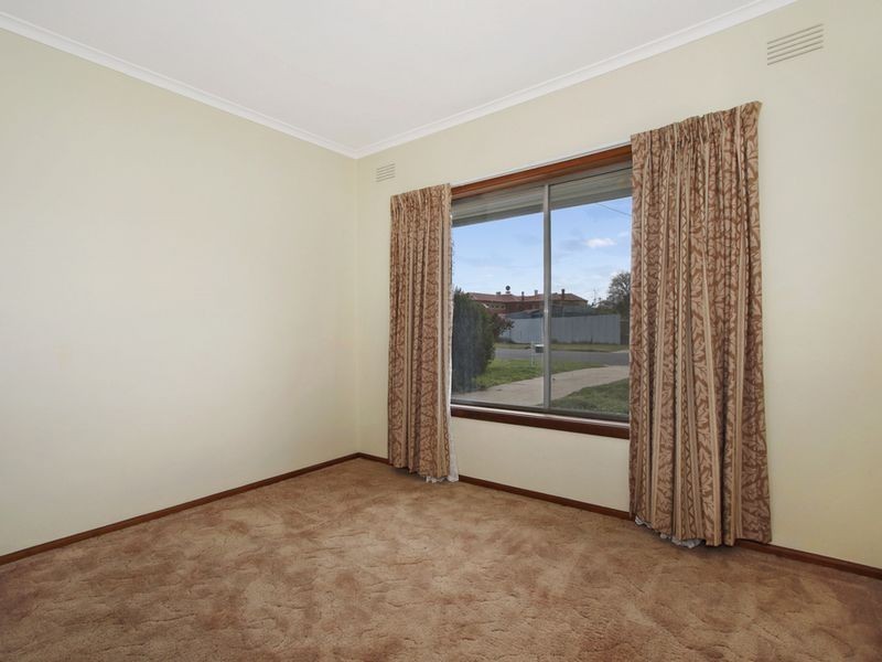 8 Walker Street, Benalla VIC 3672