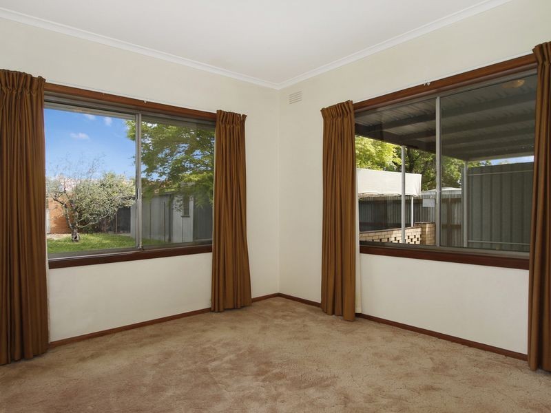 8 Walker Street, Benalla VIC 3672