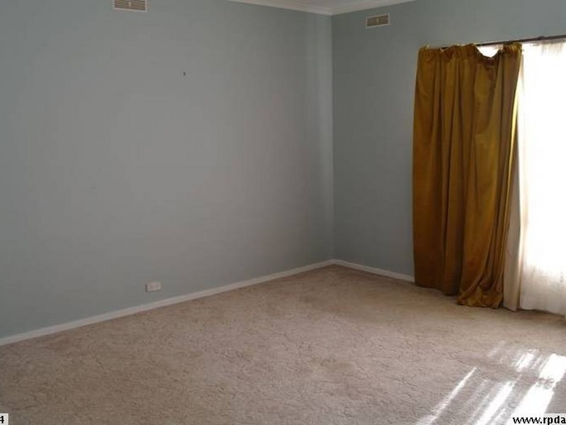 42 Cook Street, Benalla VIC 3672