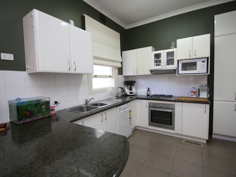 1 Ackerly Avenue, Benalla VIC 3672