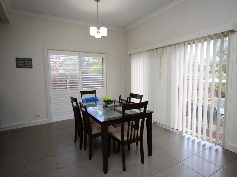 1 Ackerly Avenue, Benalla VIC 3672