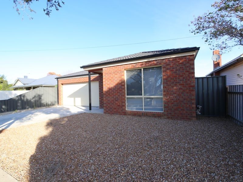 1/140 Mackellar Street, Benalla VIC 3672