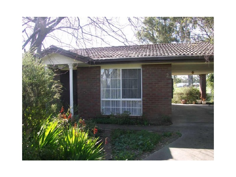 2/9 Rose Court, Benalla VIC 3672