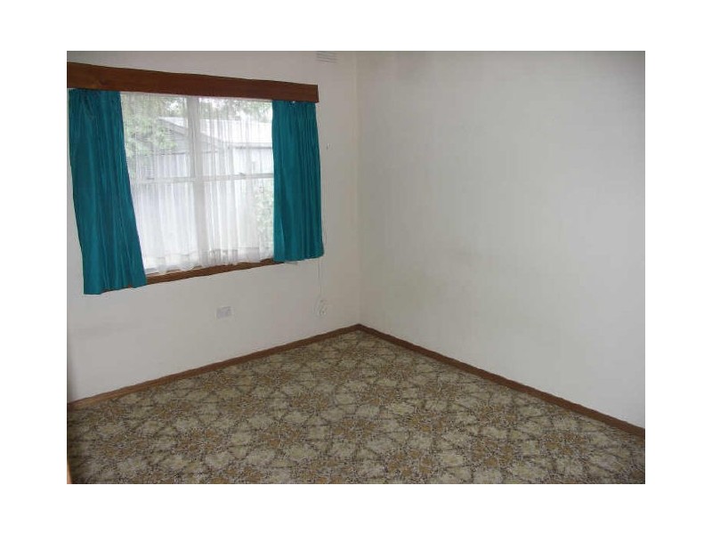 13 Monds Avenue, Benalla VIC 3672