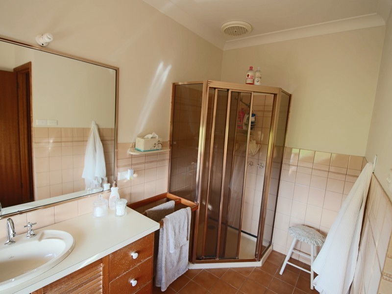 25 Mitchell Road, Kialla VIC 3631