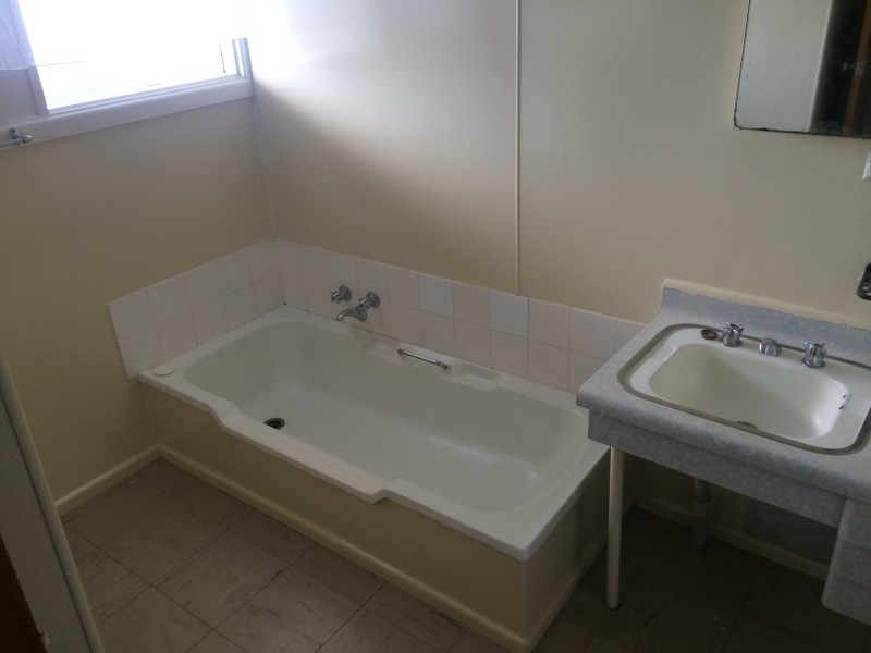 16 White Street, Benalla VIC 3672