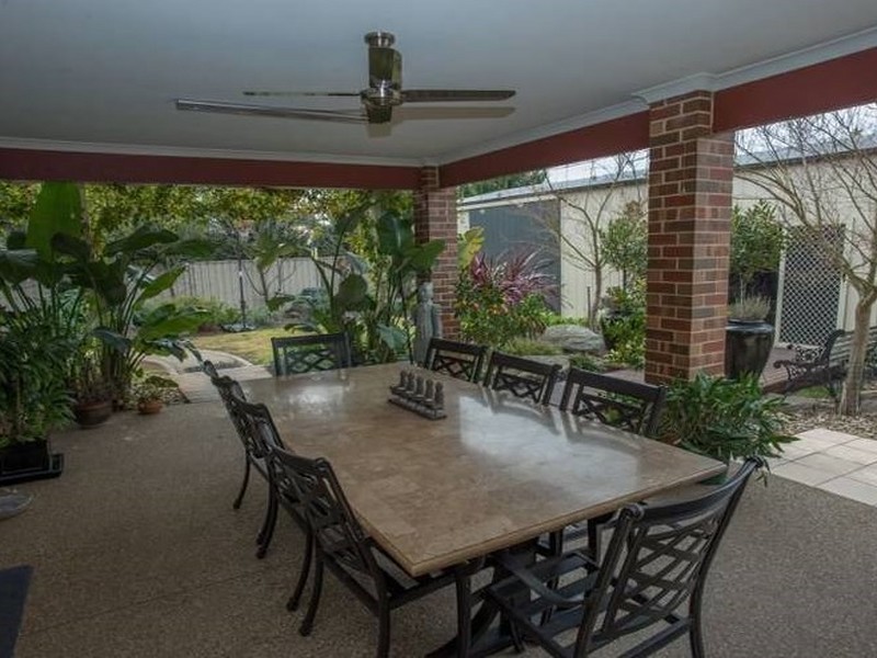 19 Olivers Road, Benalla VIC 3672