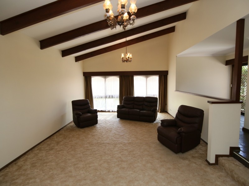 53 Monds Ave, Benalla VIC 3672