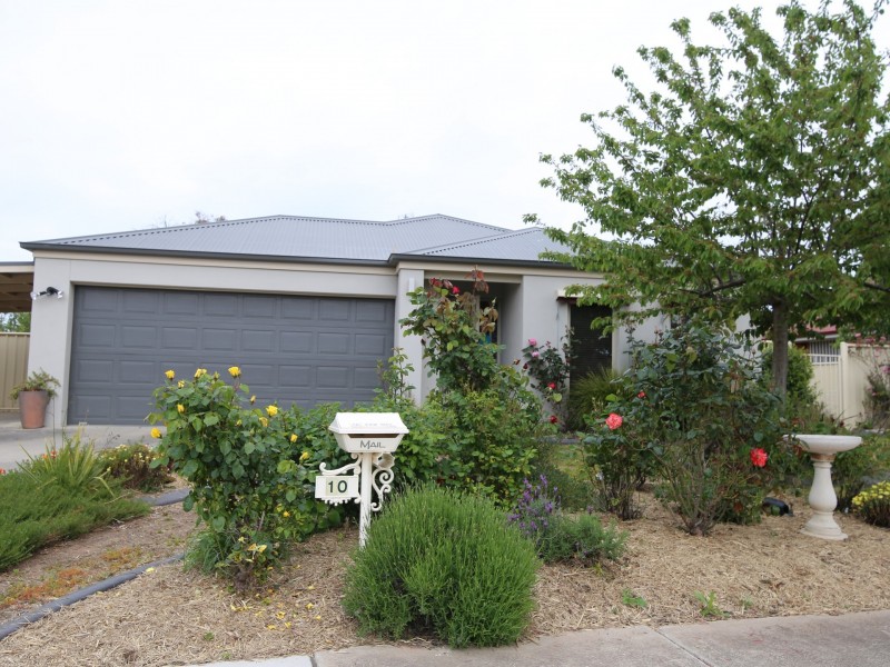 10 Moran Street, Benalla VIC 3672