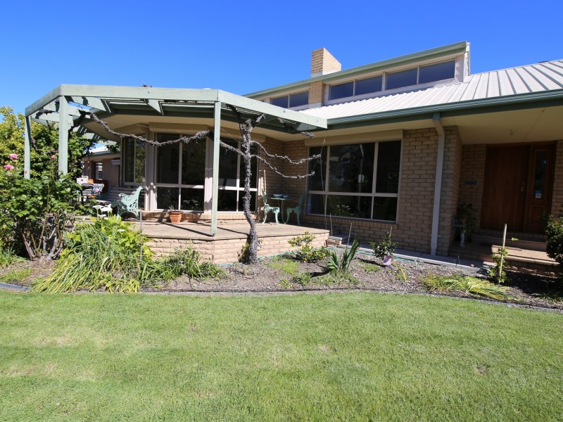 21 South Street, Benalla VIC 3672