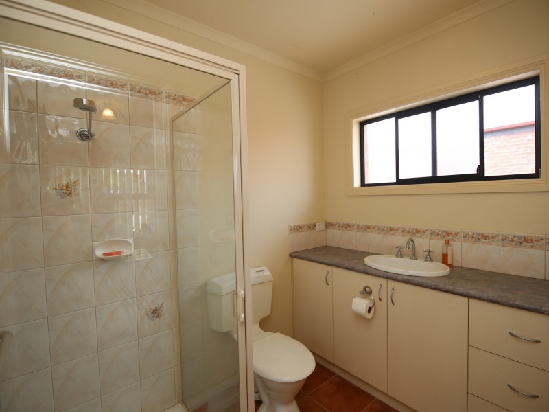 1/14 Carrier Street, Benalla VIC 3672