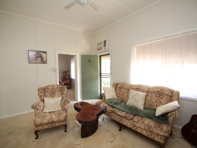 11 Charles Street, Benalla VIC 3672