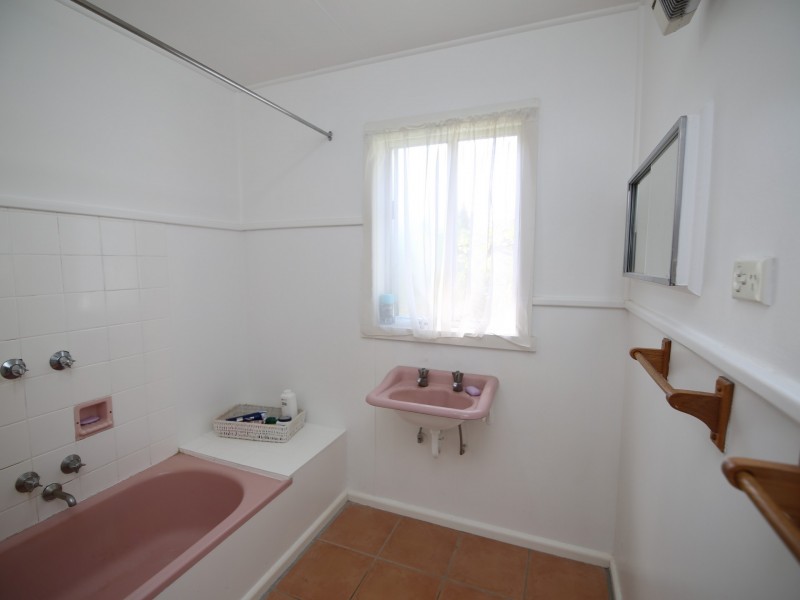 11 Charles Street, Benalla VIC 3672