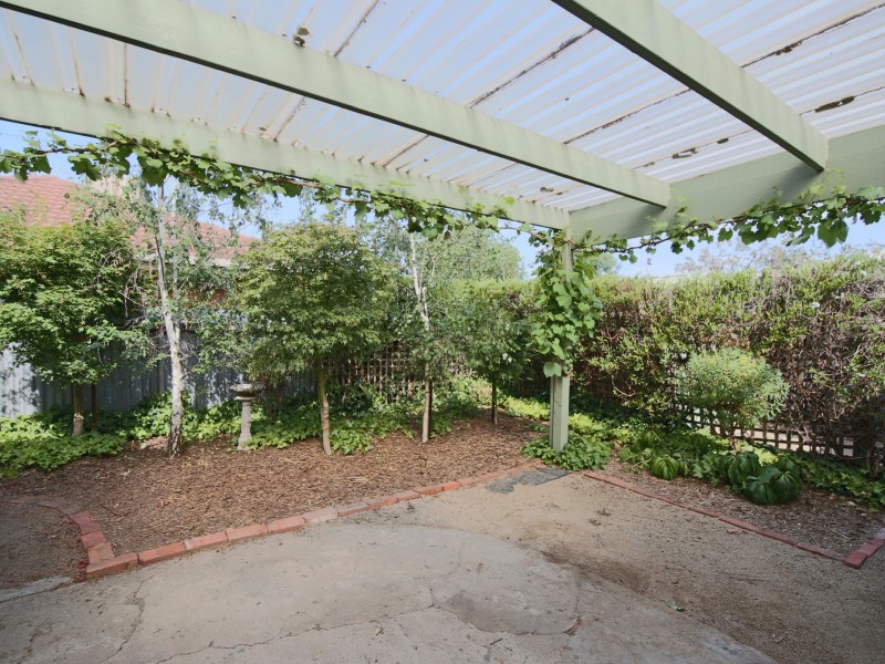 11 Charles Street, Benalla VIC 3672