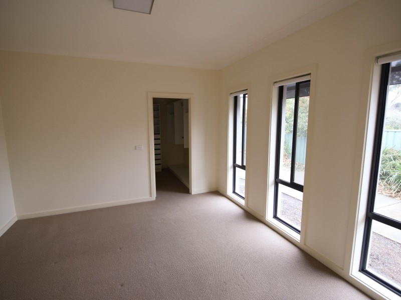 2/91 Bridge, street, Benalla VIC 3672