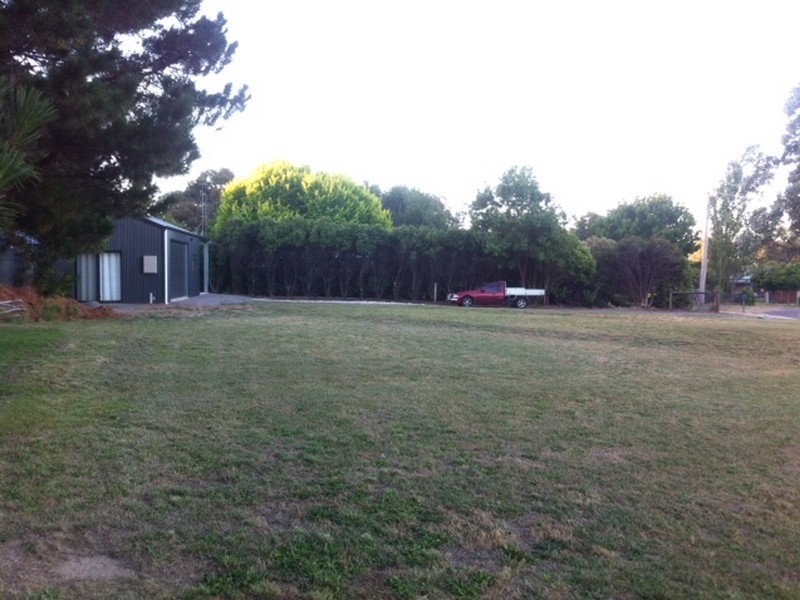31 Magilton Dr, Strathbogie VIC 3666