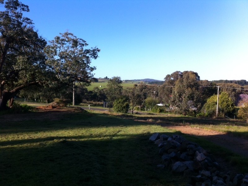 31 Magilton Dr, Strathbogie VIC 3666