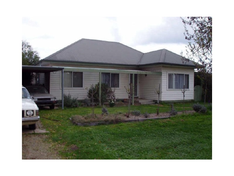 21 Henry Street, Benalla VIC 3672