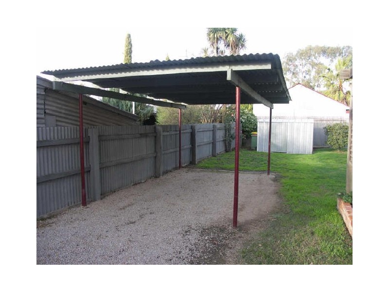 8A Hiscock Court, Benalla VIC 3672