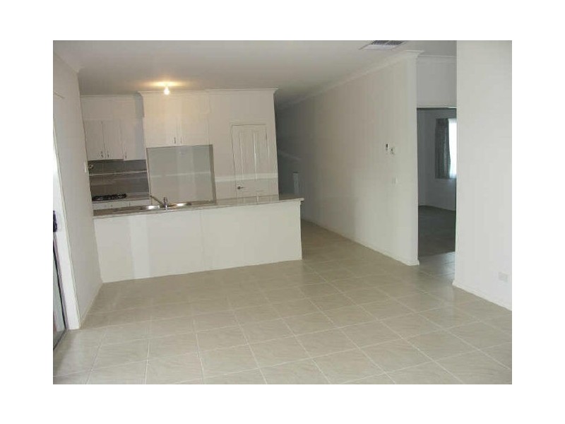 12 Sharpe Street, Benalla VIC 3672