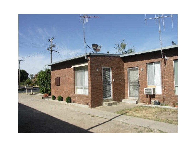 1/22 Monds Avenue, Benalla VIC 3672