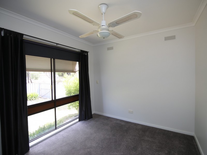 15 Barrington Street, Benalla VIC 3672