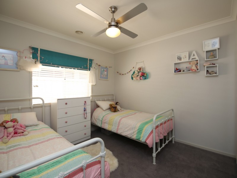 10 Ironbark Drive, Benalla VIC 3672