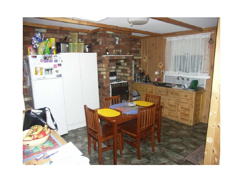 15 Commercial Road, Benalla VIC 3672