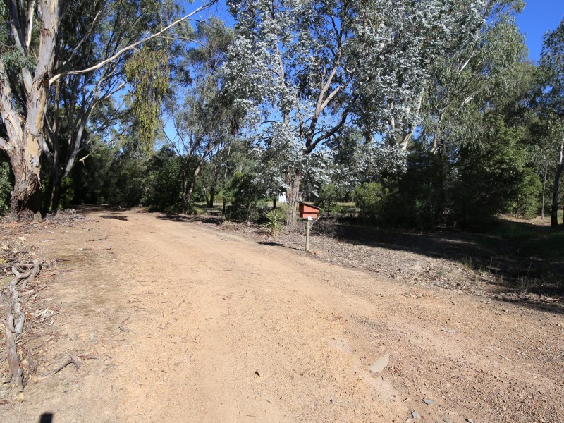 33 Goulding Close, Benalla VIC 3672