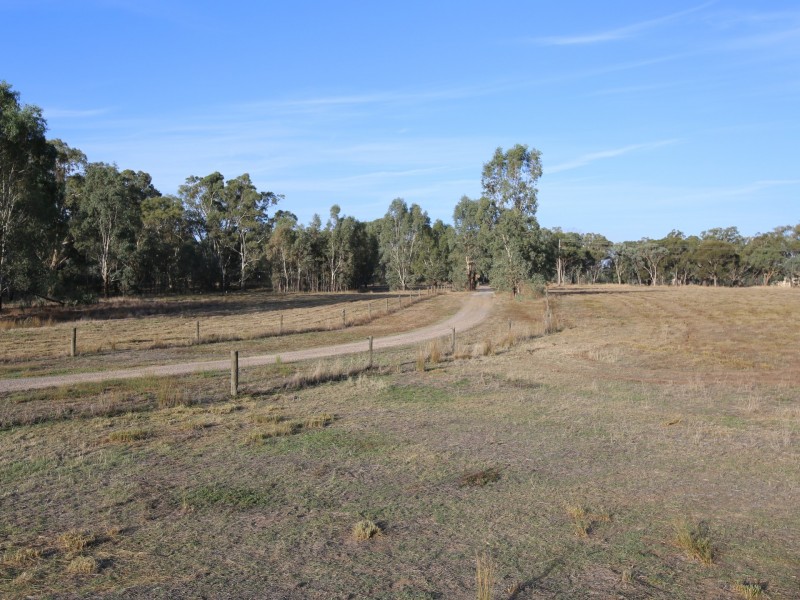 928 Mansfield Road, Benalla VIC 3672