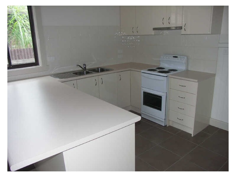 18 Tomkins Parade, Benalla VIC 3672