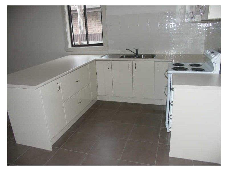 18 Tomkins Parade, Benalla VIC 3672