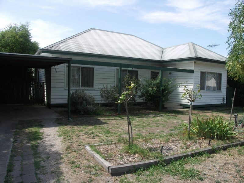 21 Henry Street, Benalla VIC 3672