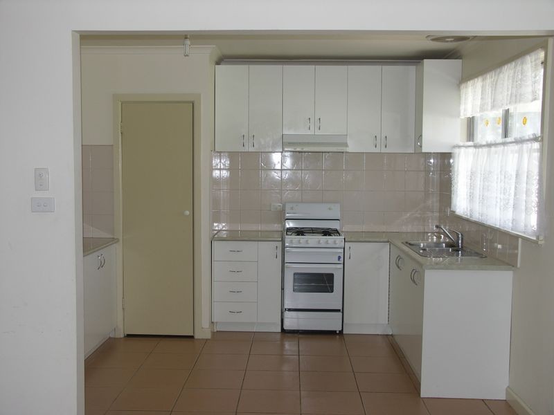 38 Cook Street, Benalla VIC 3672