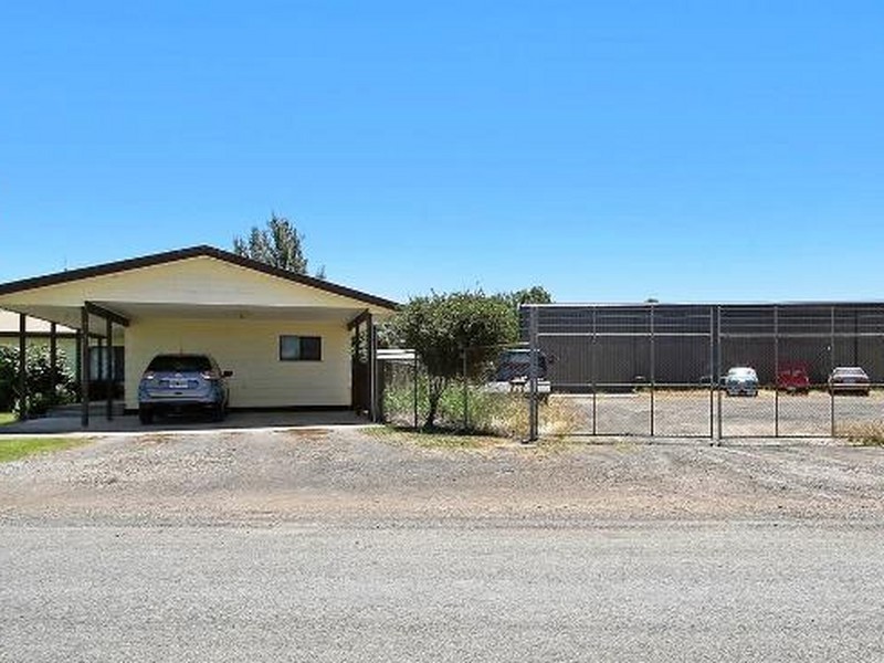 4 Daniels Street, Benalla VIC 3672