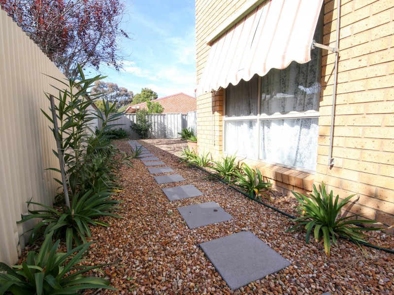 2/90 Clarke Street, Benalla VIC 3672