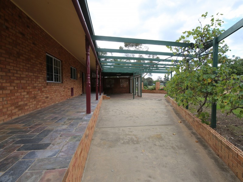 518 Four Mile Road, Benalla VIC 3672